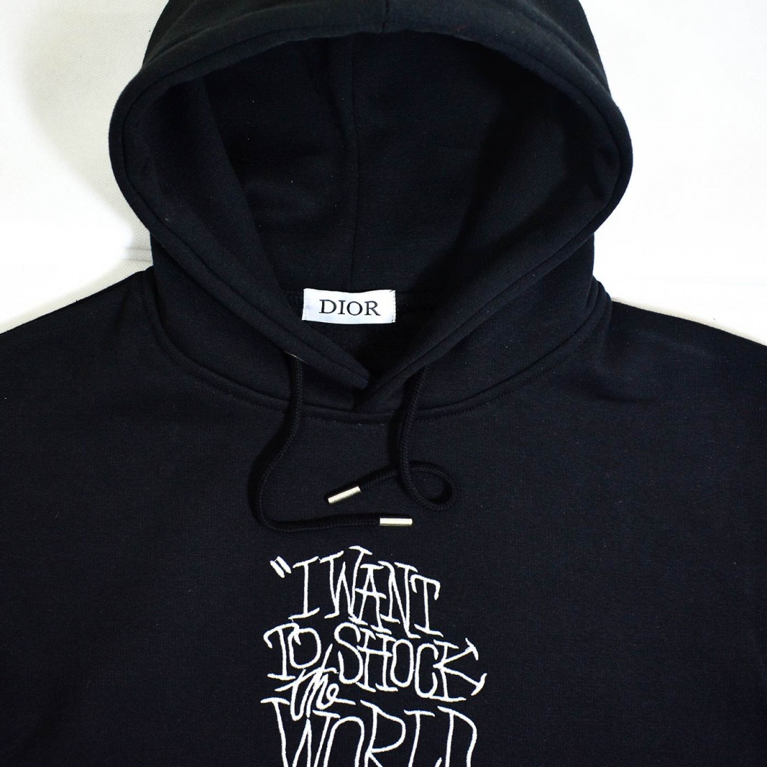 I want to shock the online world with dior black hoodie